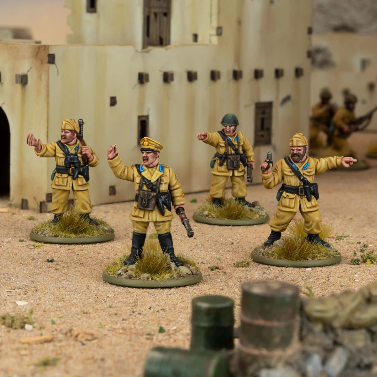 Italian Paracadutisti platoon commanders - Fog of Wargames -